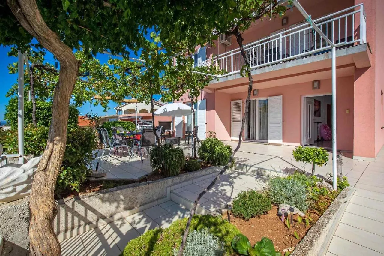 Apartmani Nicol Crikvenica